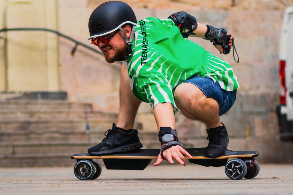 Are Longboards Safer Than Skateboards? Expert Safety Insights