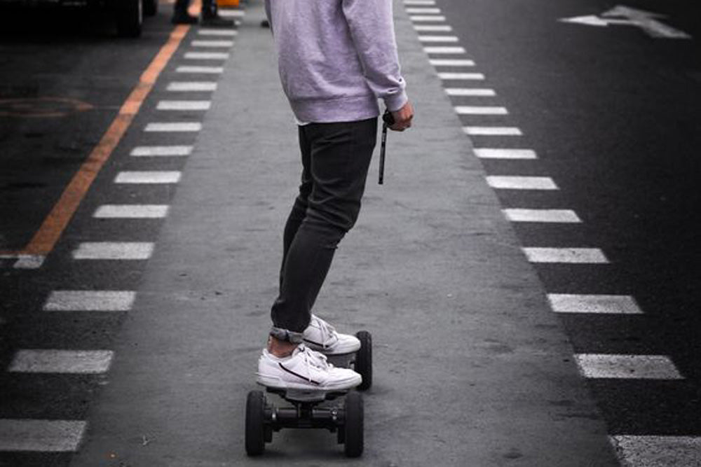 Basic Knows How Do Motorized Skateboards Work?