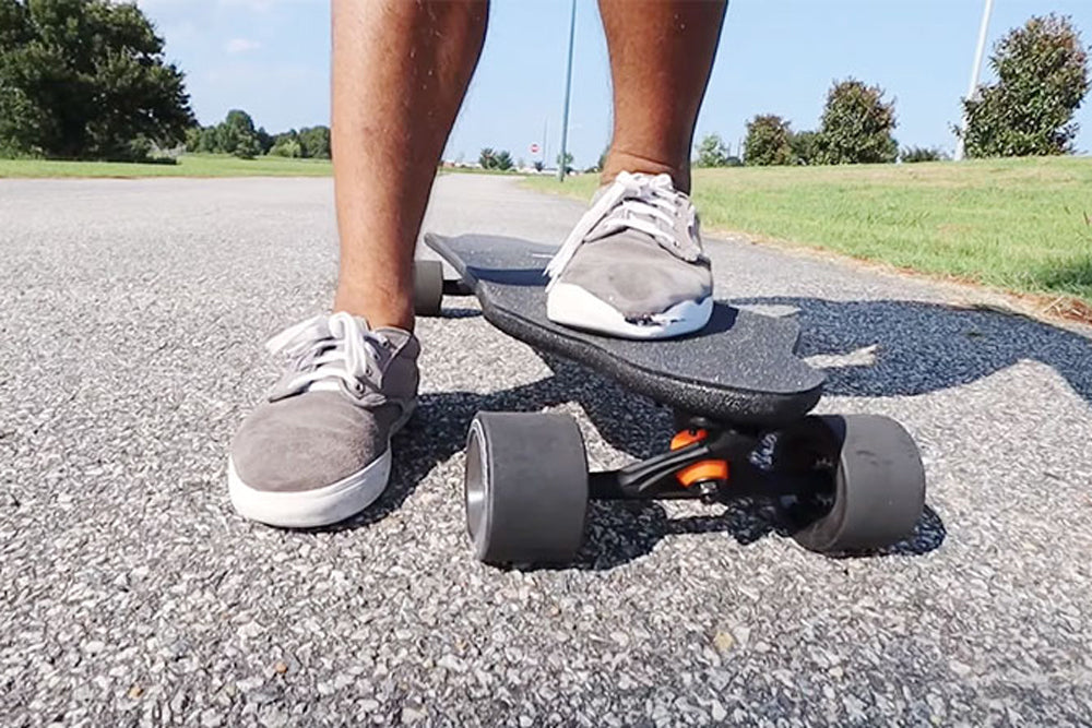 Attentions for Buying Motorized Longboards - Veymax