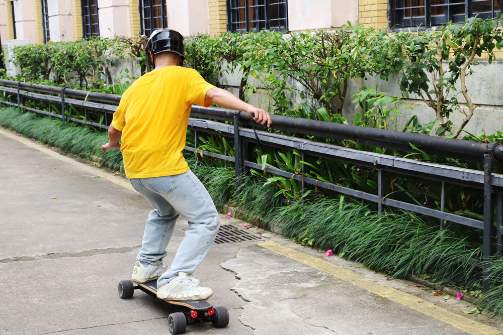 Veymax Electric Skateboards for Commuting
